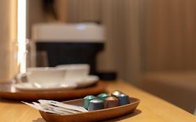 Xulos Rooms & Suites